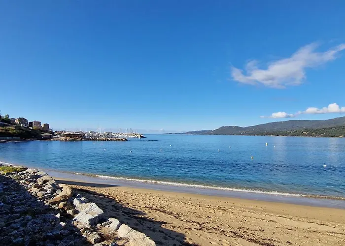 T3 De Standing Les Pieds Dans L'eau Coté Village * Propriano (Corsica)