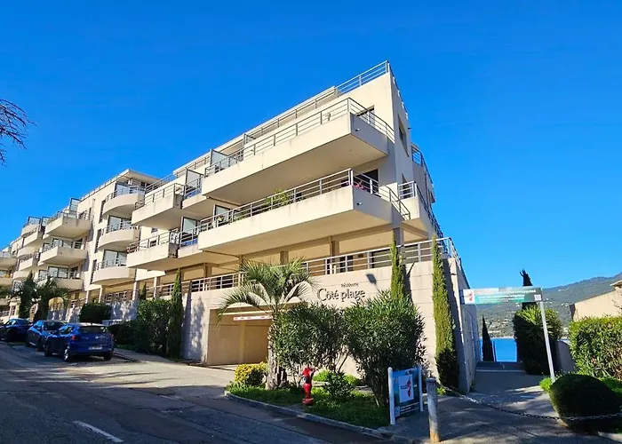 T3 De Standing Les Pieds Dans L'eau Coté Village * Propriano (Corsica)