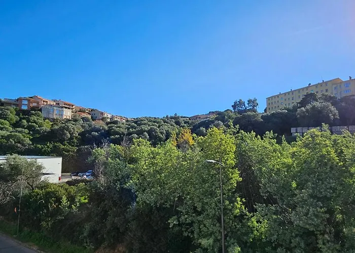 T3 De Standing Les Pieds Dans L'eau Coté Village